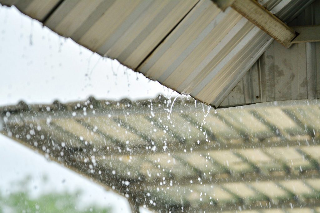 Rain on the corrugated roof
