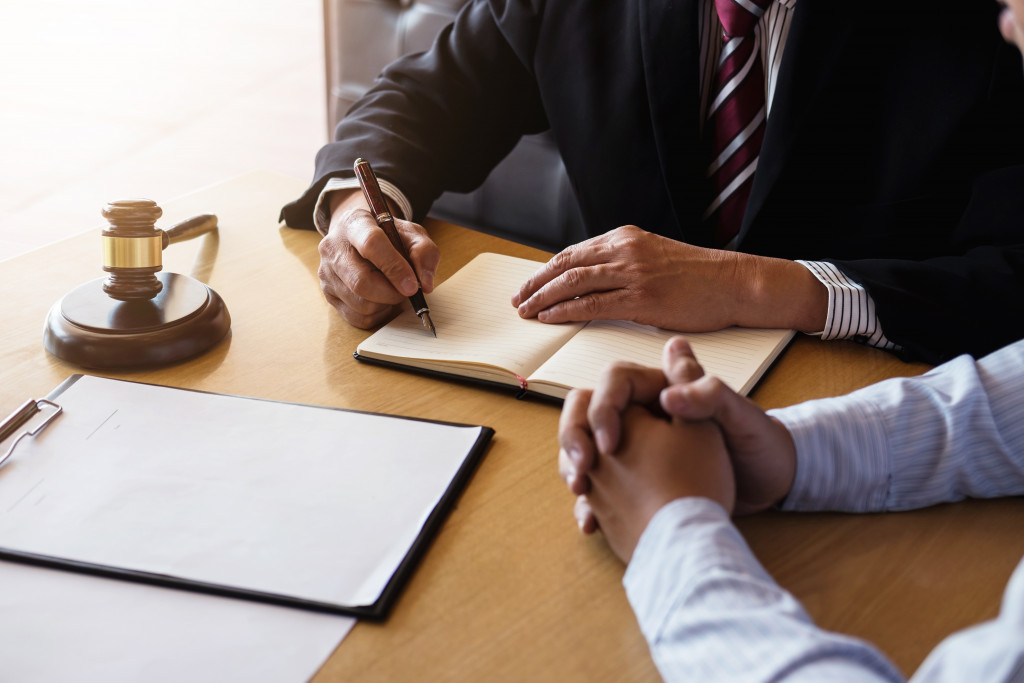 businessman consulting to its lawayer