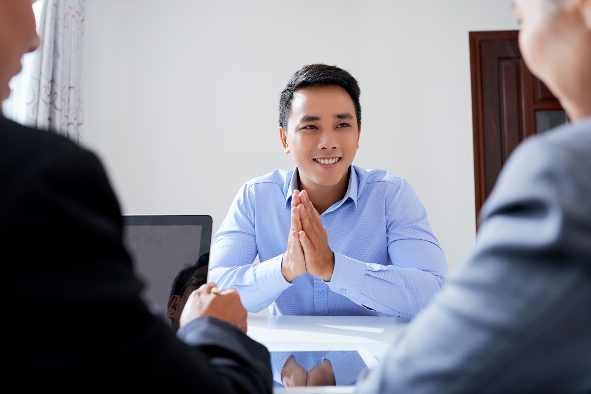 dressing up in an interview