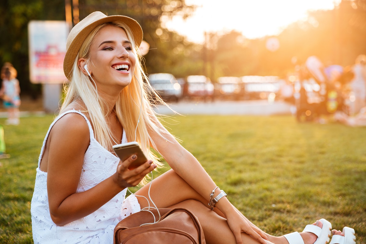 woman listening to music 